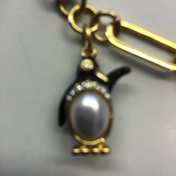 Kate Spade New Mismatch Penguins and Pearls Bracelet - Picture 2 of 6